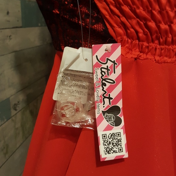 Red Dress with Black Lace Accents - Picture 5 of 5